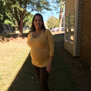 Meet your Posher, Yamirca